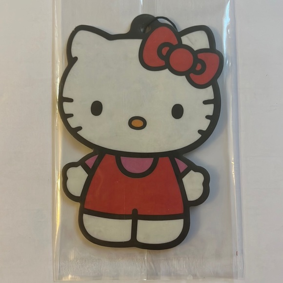 Hello Kitty Air Freshener Strawberry Scented 1 Ct Car Decoration Sanrio NWOT - Picture 3 of 11